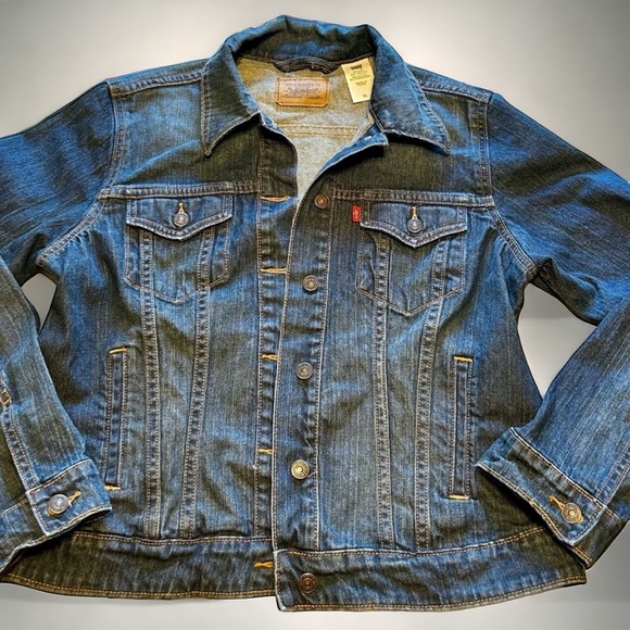 Hand Painted Jean Jacket: “Pinches Get Stitches”, St Patrick’s Day, Ladies XL - Picture 11 of 13